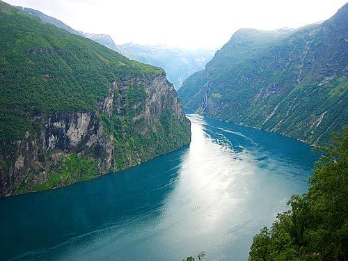 挪威峽灣：絕對(duì)的視覺(jué)震撼圖片